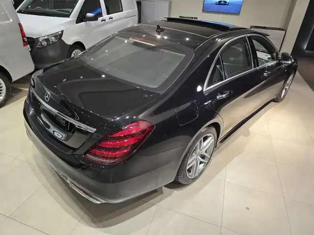 Mercedes-Benz S-Class view 14