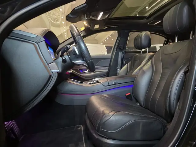 Mercedes-Benz S-Class view 18