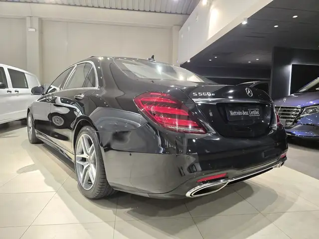 Mercedes-Benz S-Class view 9
