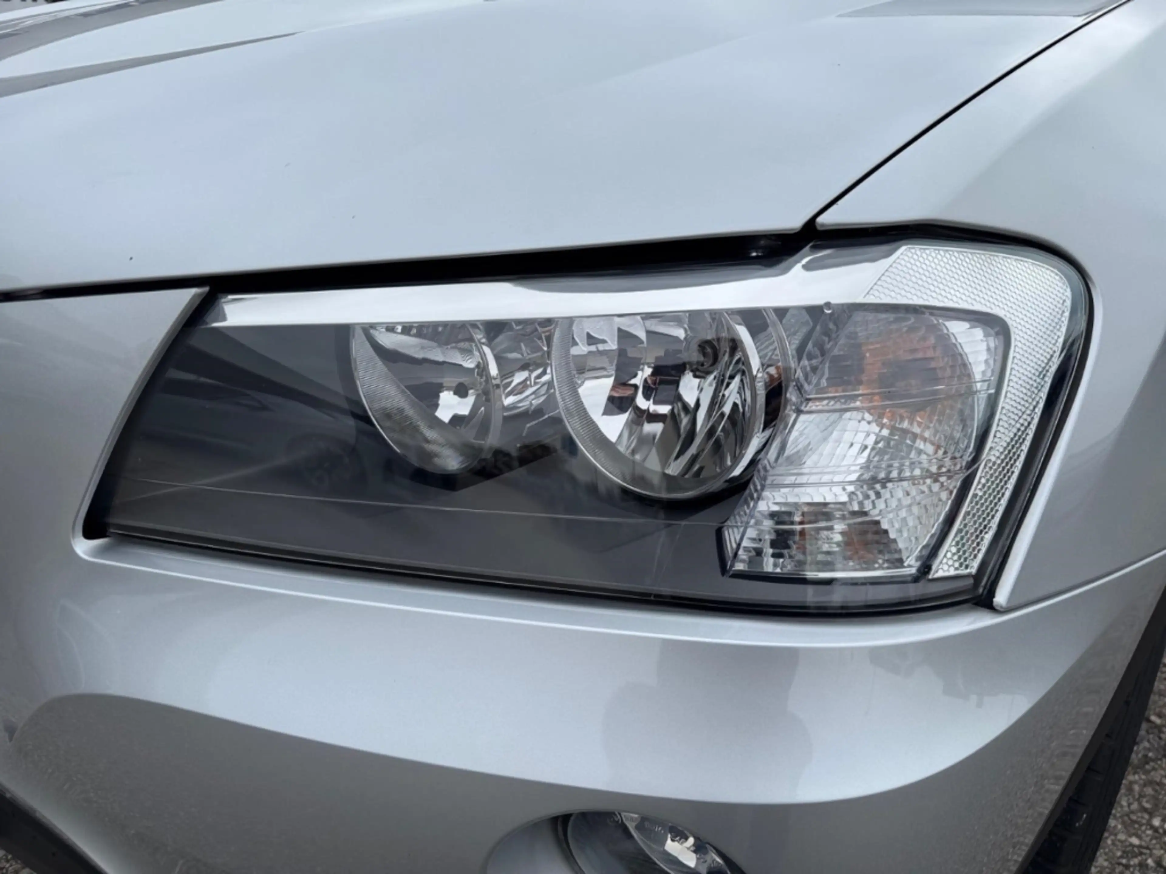 BMW X3 20iA xDrive +NAVI+PANO+PDC+SHZ+SPORTSITZ+MFL — photo 10