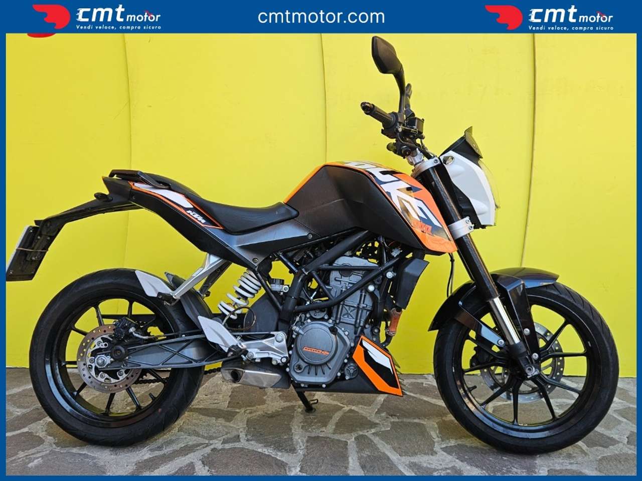 KTM 250 Duke 200