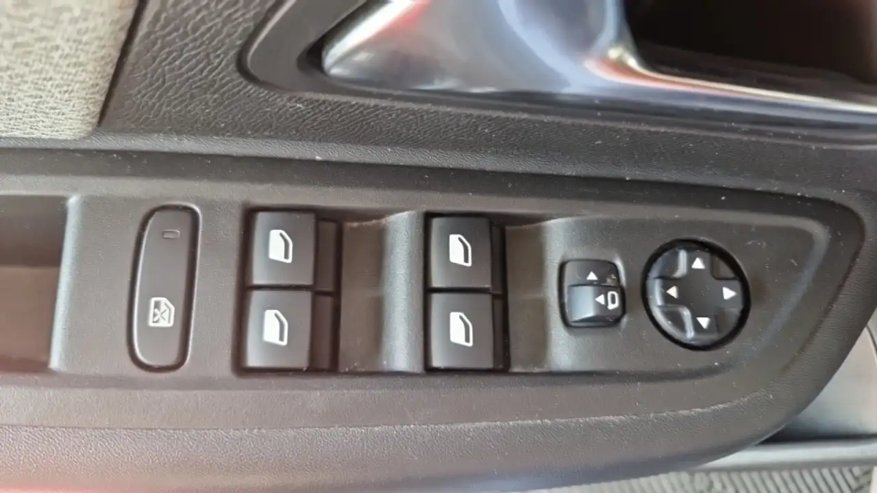 Citroen C4 Berline — photo 28