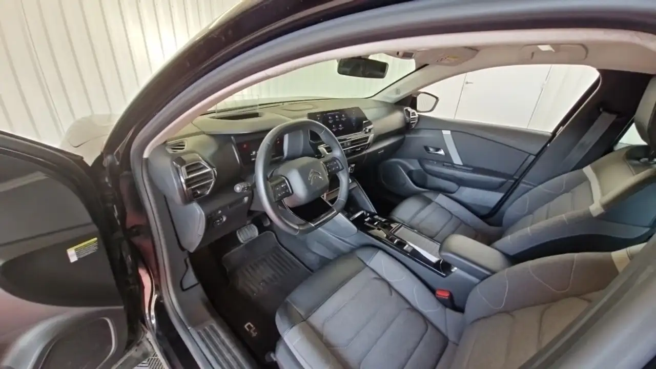 Citroen C4 Berline — photo 9