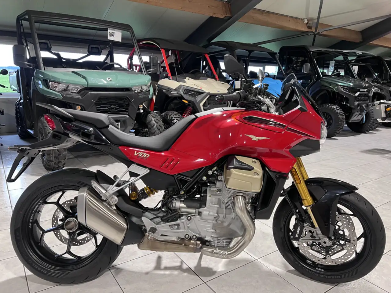 Moto Guzzi V 100