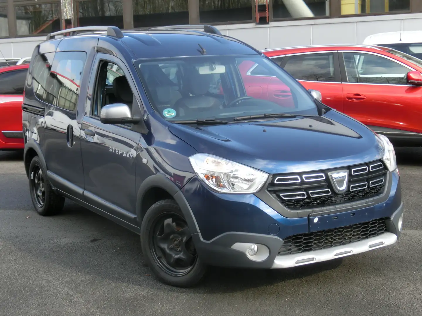 Dacia Dokker 1.2l Tce  Stepway Celebration/Navi,Klima,Tel., PDC Mavi - 1