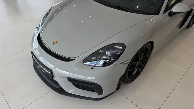 Porsche Cayman 718  GT4 Ansicht 22