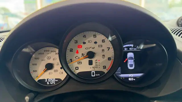 Porsche Cayman 718  GT4 Ansicht 36