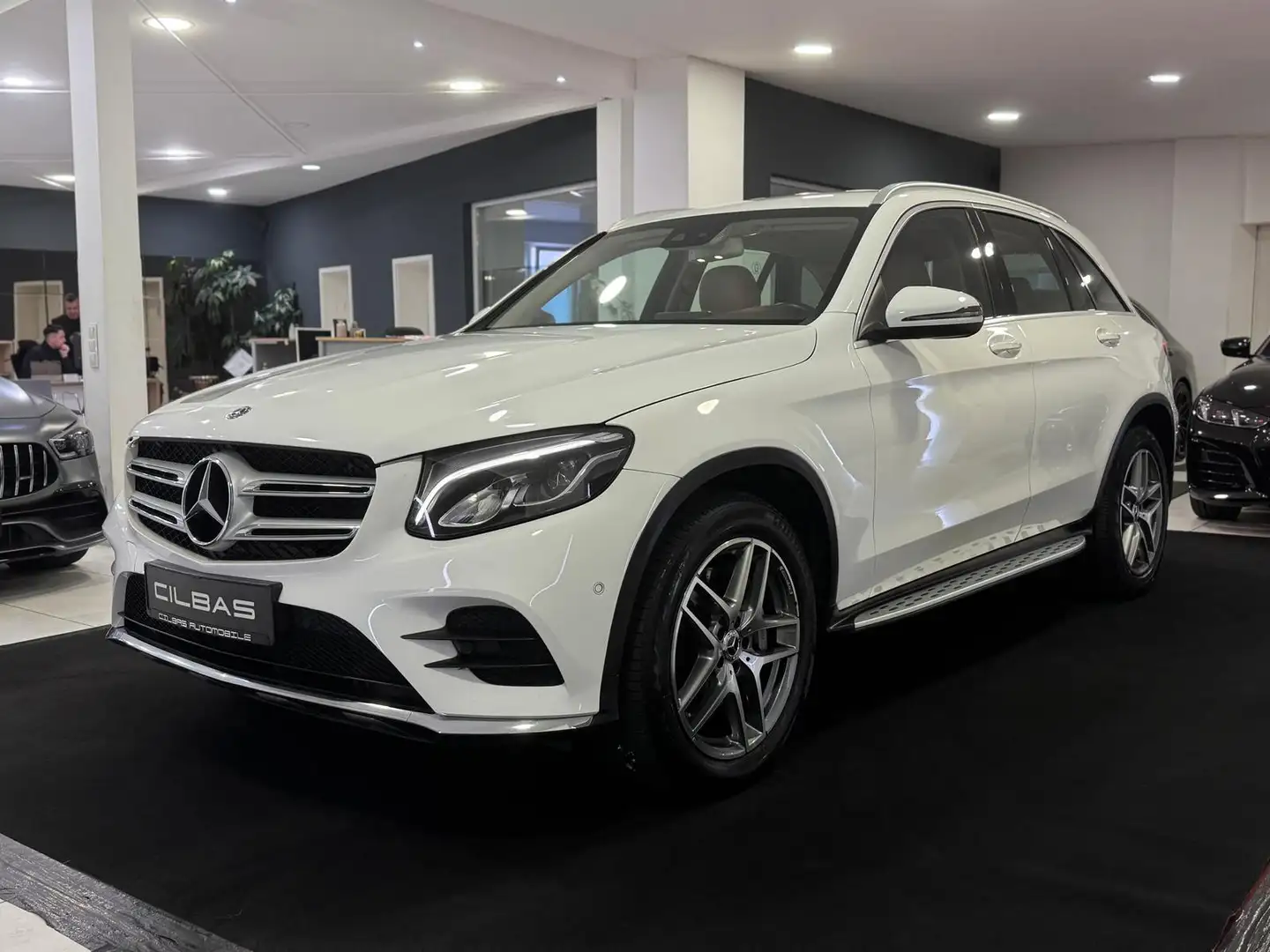 Mercedes-Benz GLC 250 d AMG-Line 4M 9G*LED*NAVI*19Zoll* Wit - 2