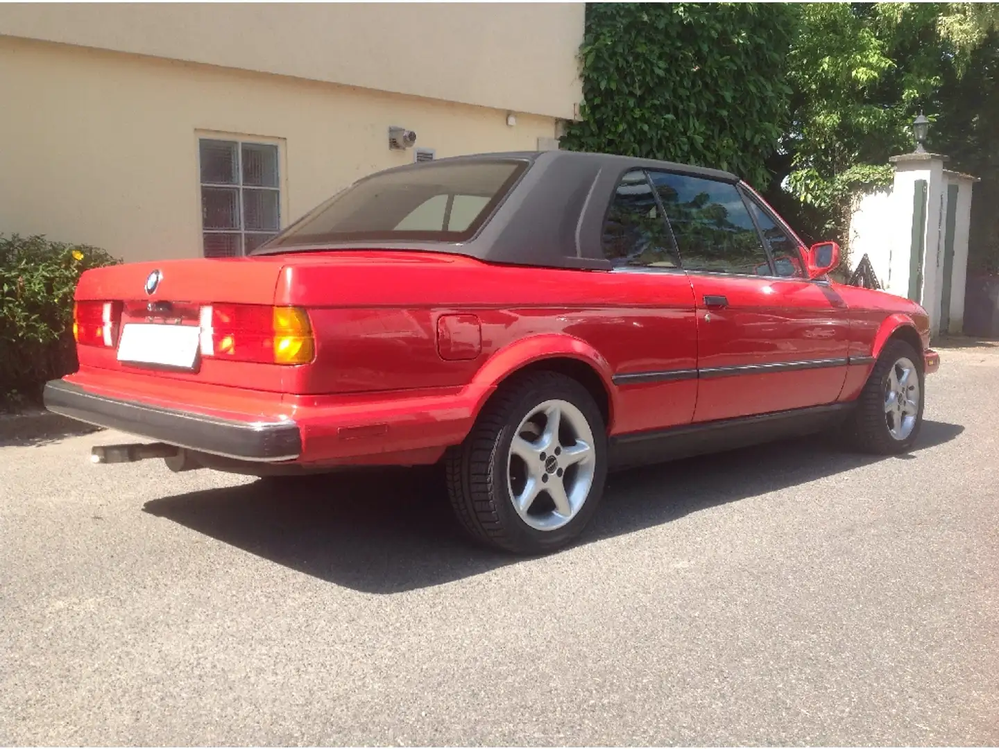 BMW 325 E30 i 325 cabriolet Rouge - 2