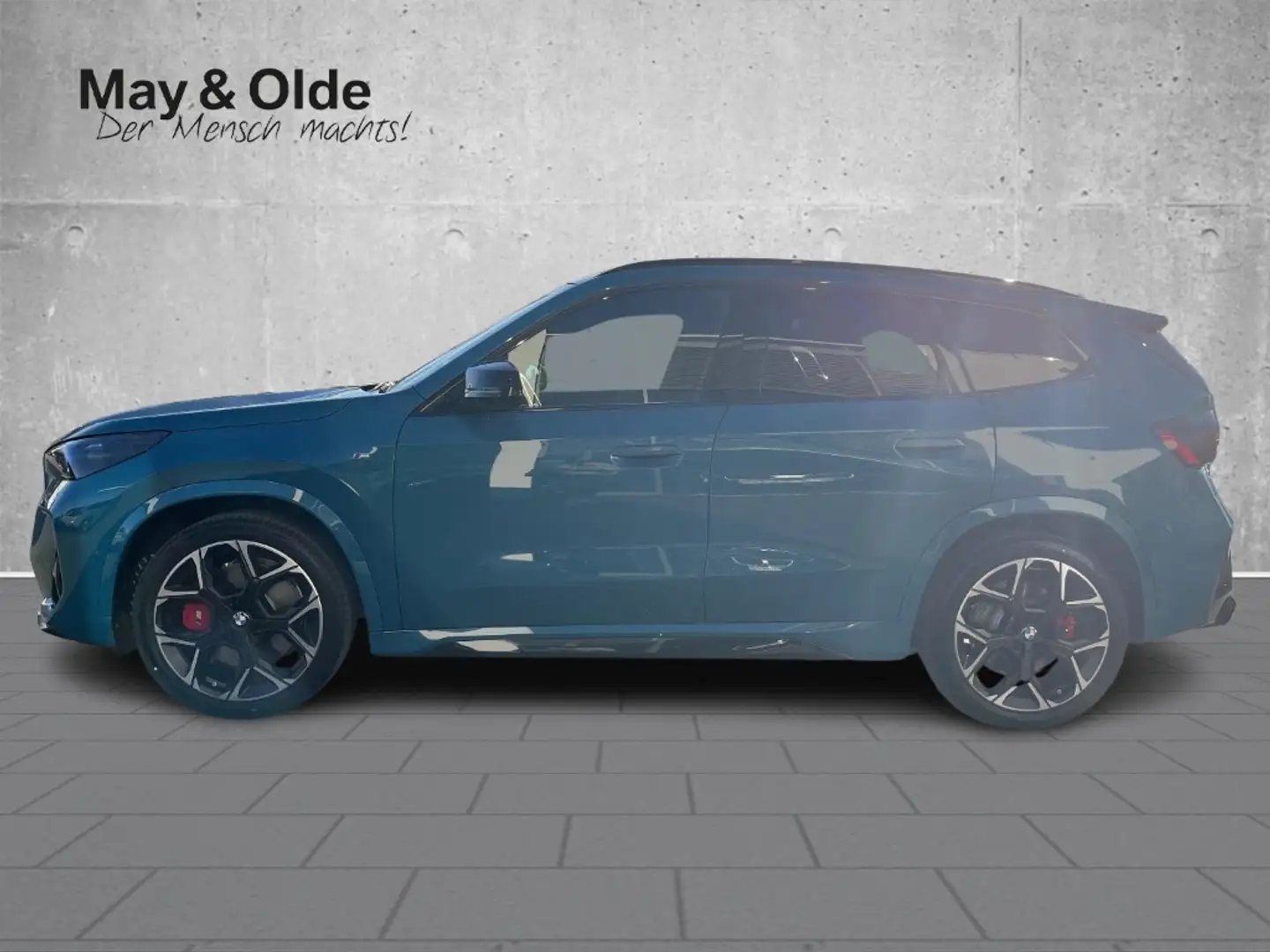 BMW X1 M35i xDrive HUD AD Panorama Navi digitales Cockpit Blau - 2