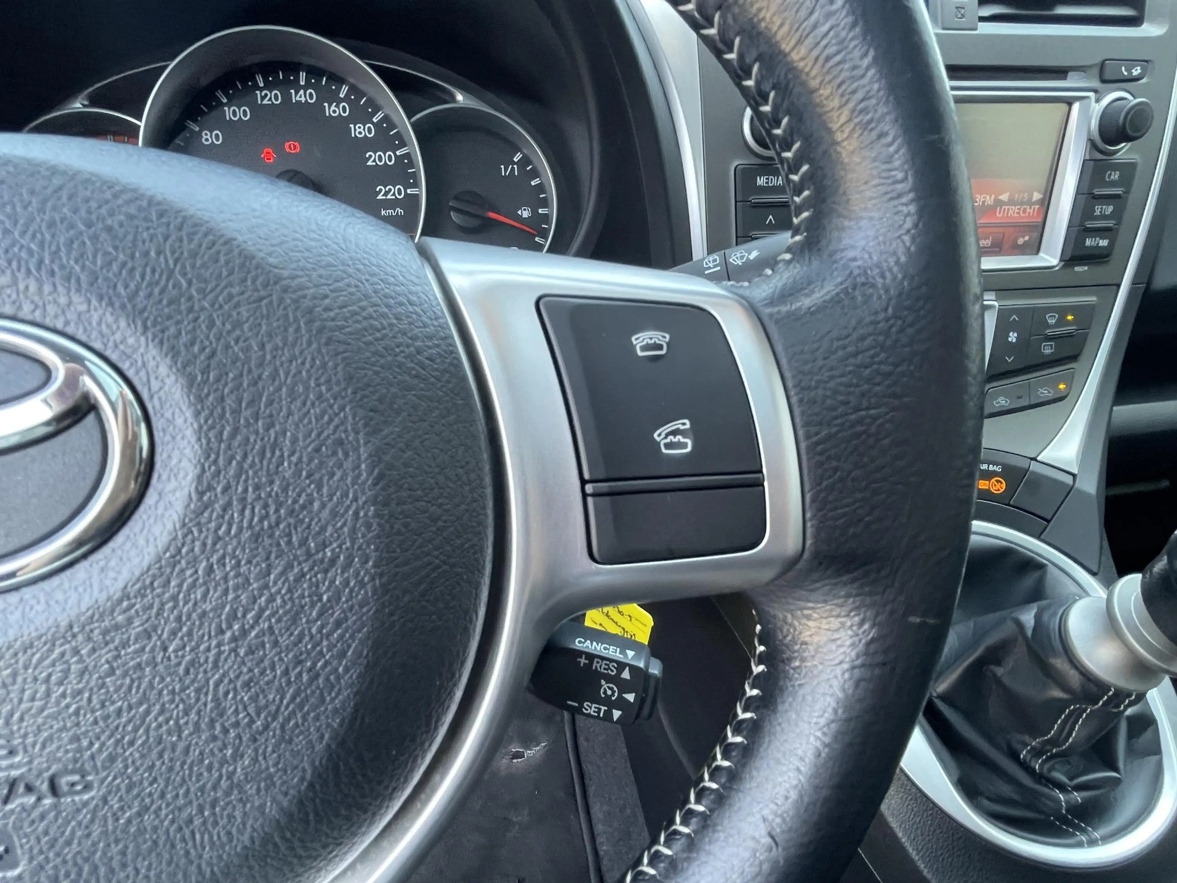 Toyota Verso-S 1.3 VVT-i Aspiration — photo 10