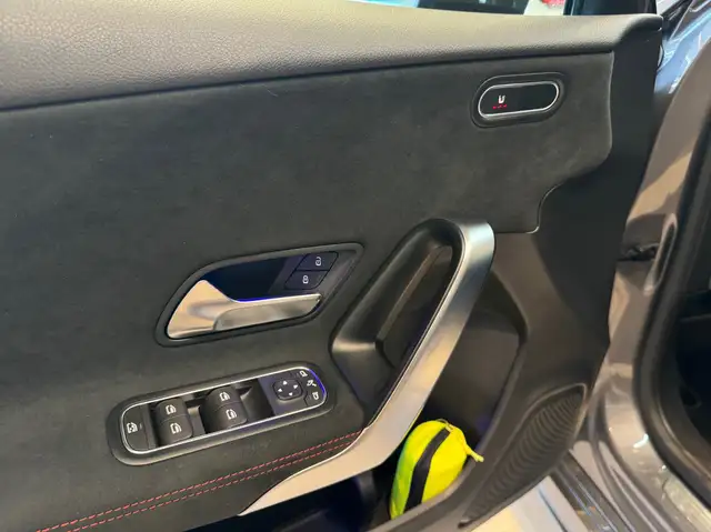 Mercedes-Benz A-Class view 7