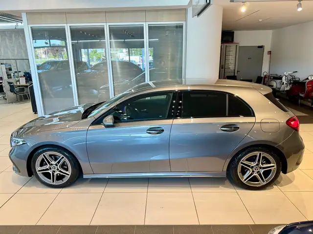 Mercedes-Benz A-Class view 4