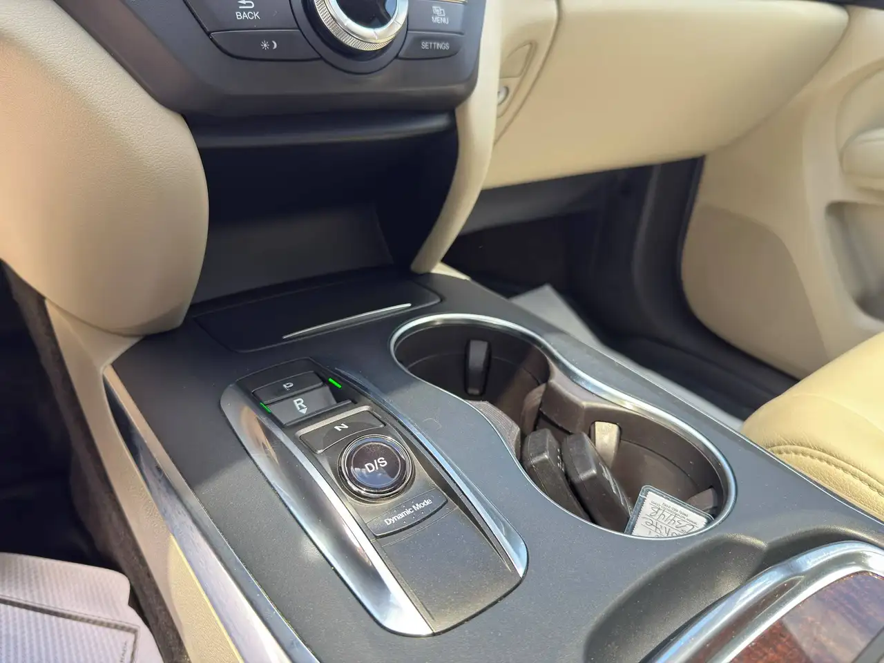 Acura MDX photo Acura MDX