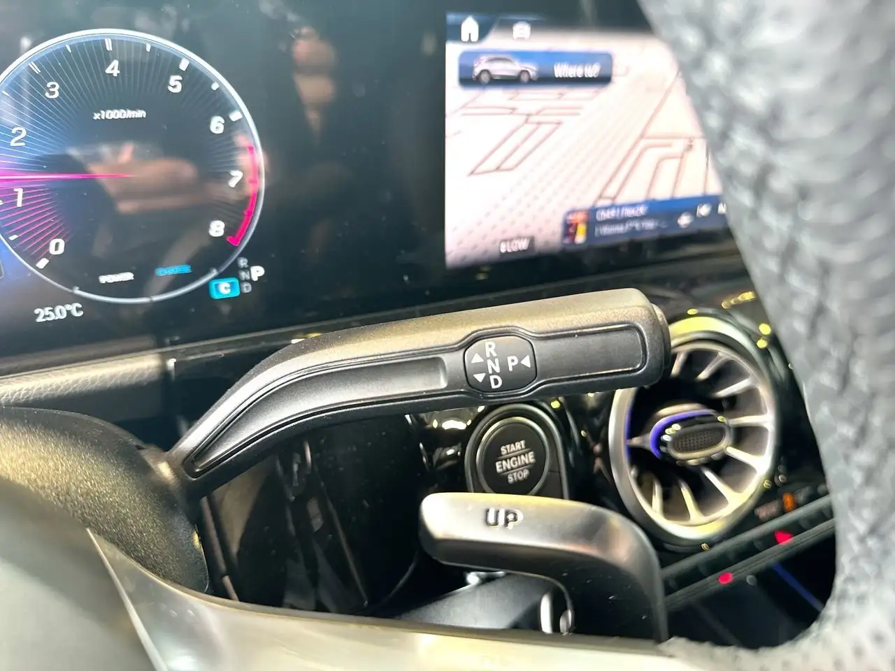 Mercedes-Benz GLA photo Mercedes-Benz GLA