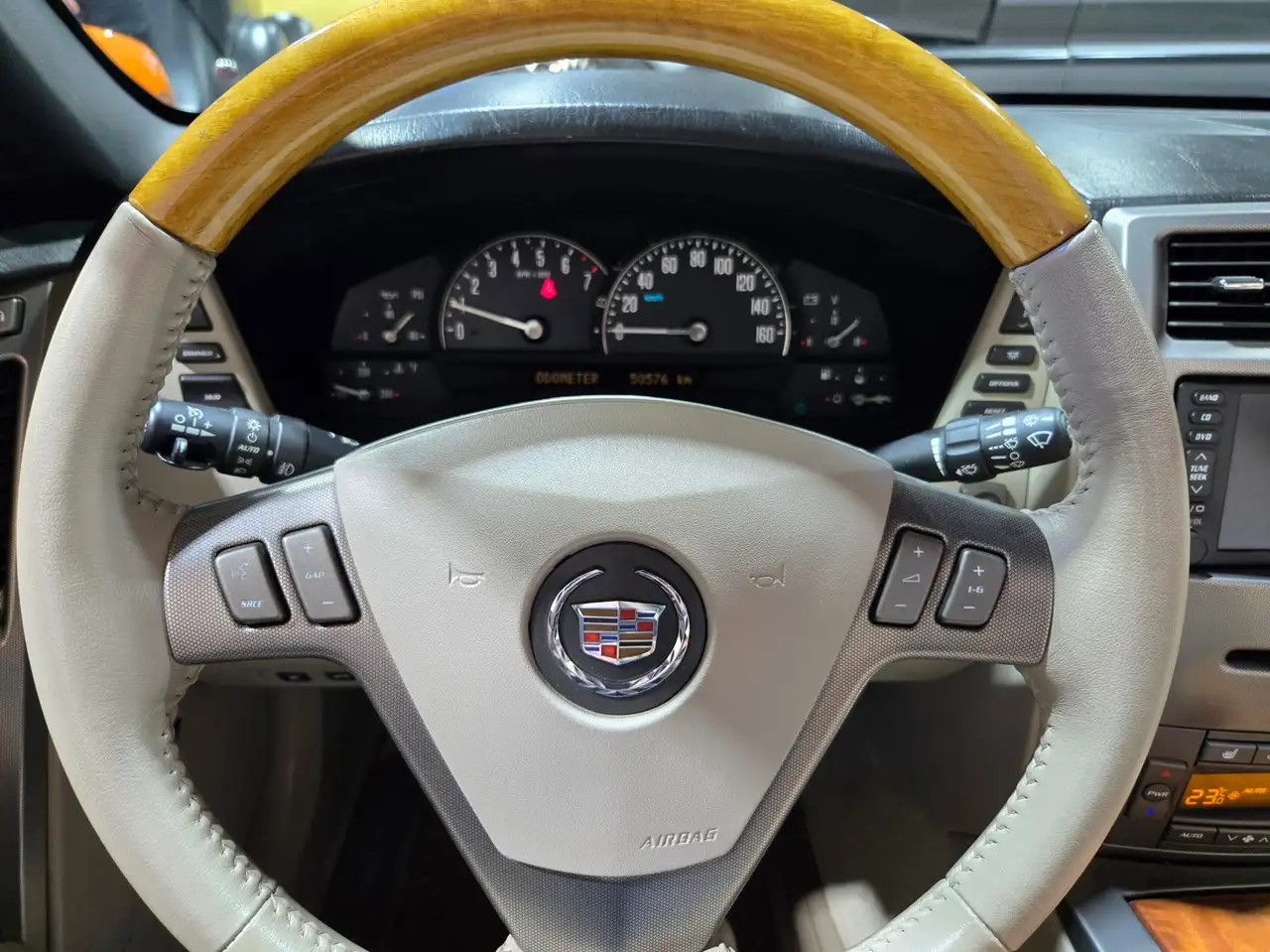 Cadillac XLR снимка Cadillac XLR