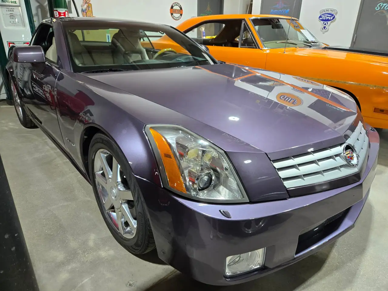 Cadillac XLR снимка Cadillac XLR