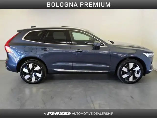 Volvo XC60 view 6