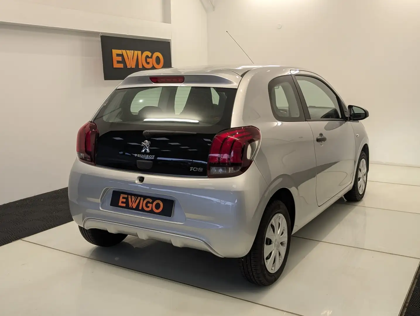 Peugeot 108 1.0 VTI 70ch ACCESS - 2