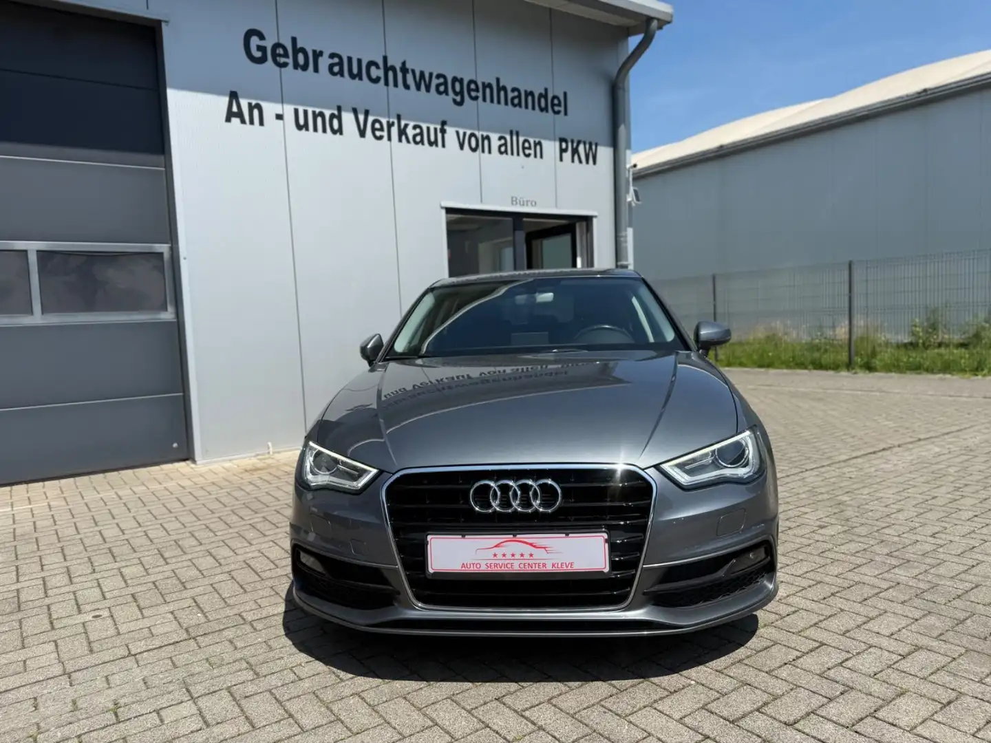 Audi A3 Sportback*S-LINE*1HAND*SHZ*TEMPOMAT*XENON* Gris - 2