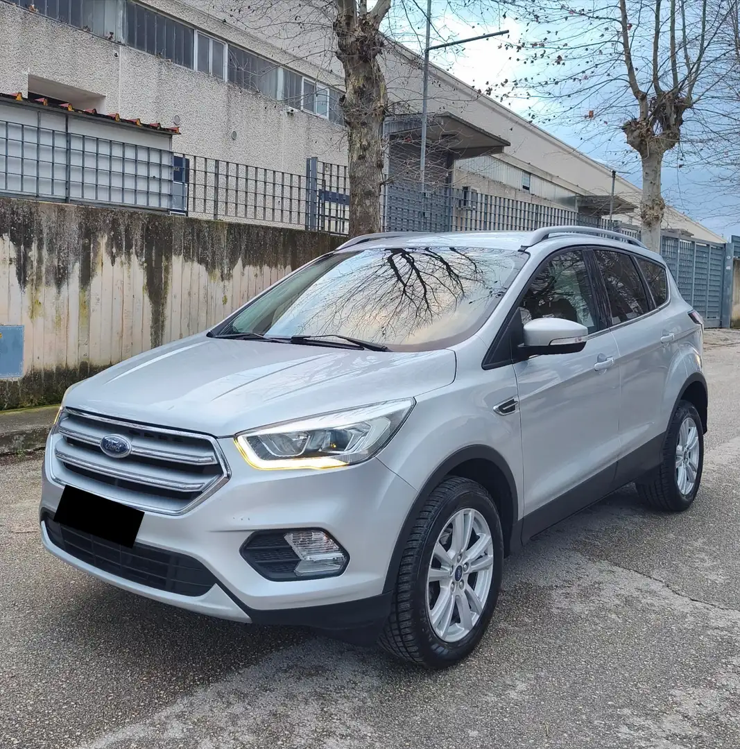 Ford Kuga 1.5 tdci Titanium Business s&s 2wd 120cv - 2