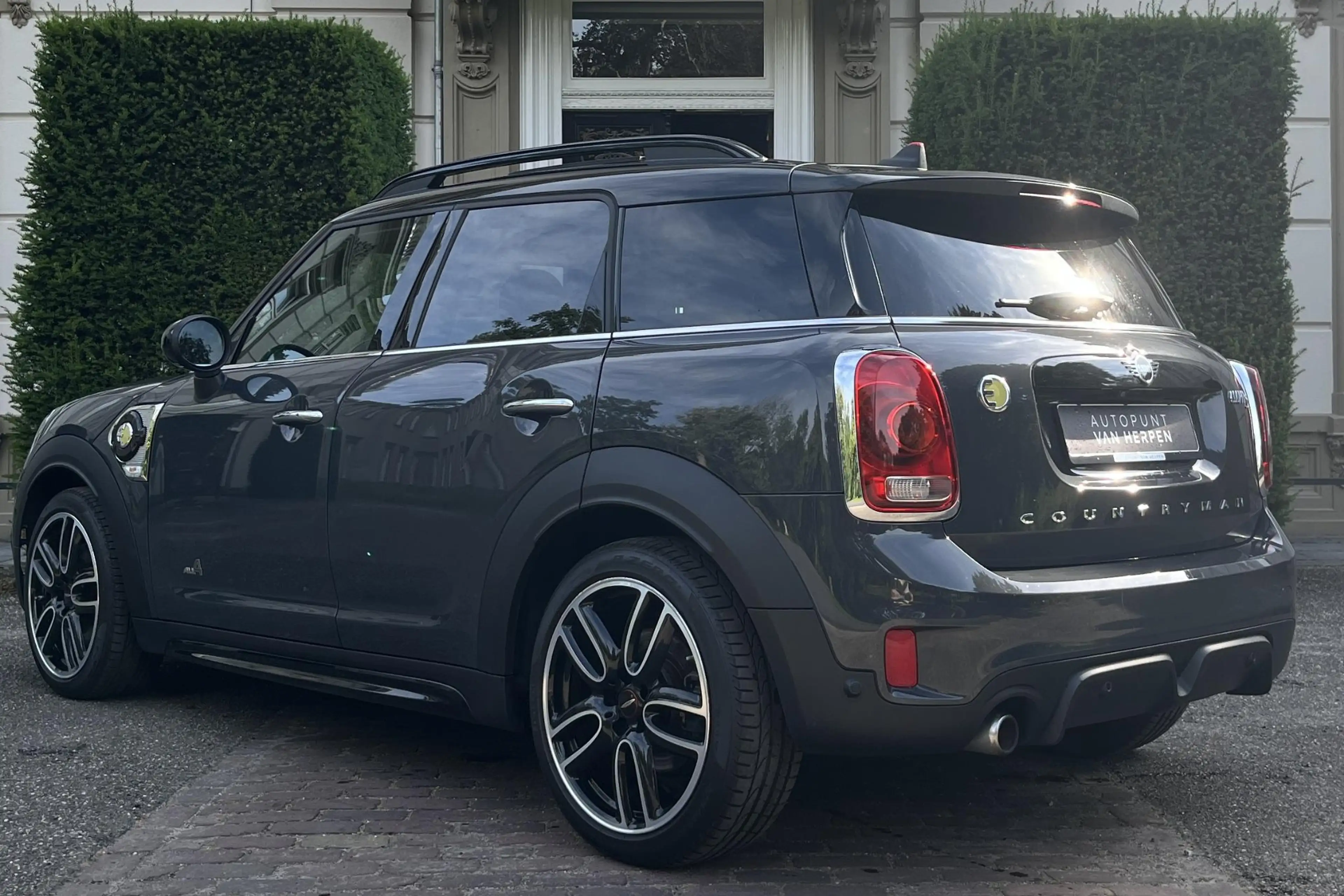 MINI Cooper SE Countryman 1.5 ALL4 Chili PANO | H&K | HUD | JCW PAKKET | CAR — photo 17