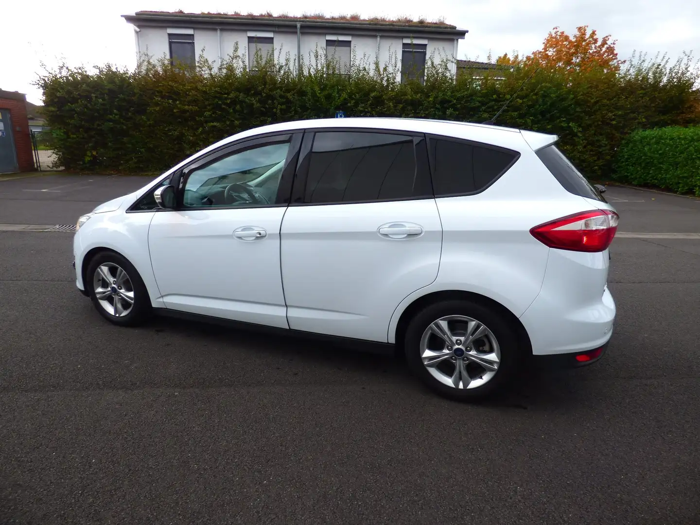 Ford C-Max Champions Edition ink.TÜV/NEU und1Jahr Garantie Fehér - 2