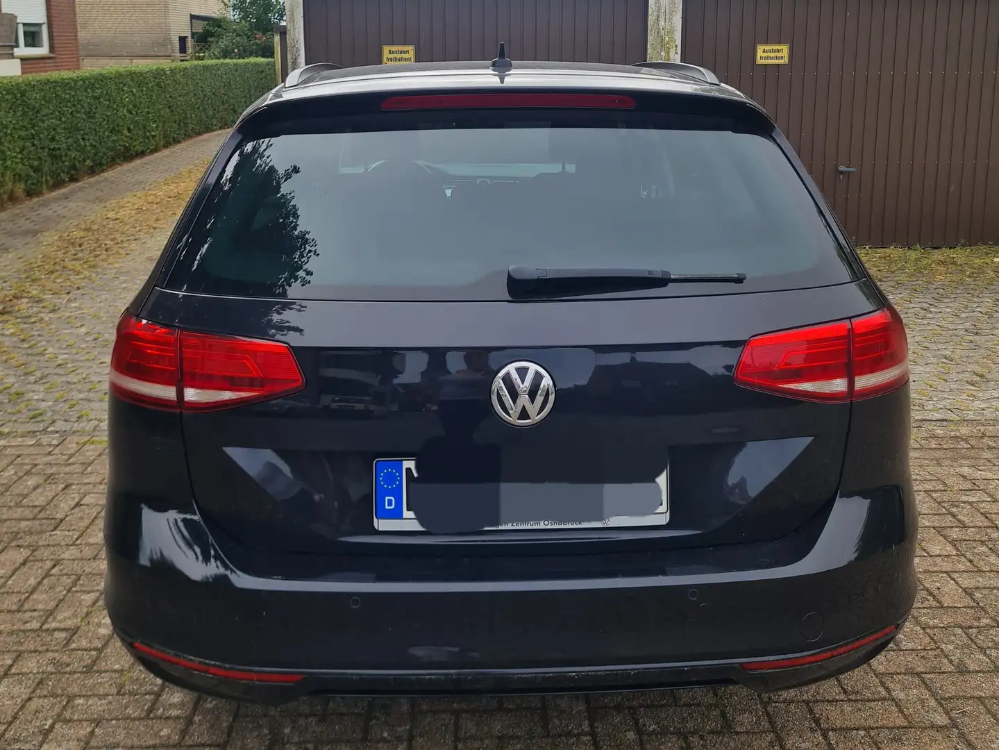 Volkswagen Passat Variant Passat Variant 2.0 TDI SCR DSGComfortline Schwarz - 1