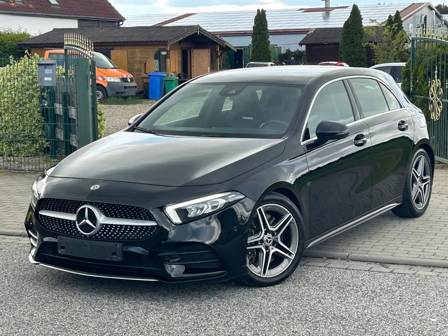 Mercedes-Benz A 250 2x AMG LED Widescreen Ambiente Kamera Fekete - 1