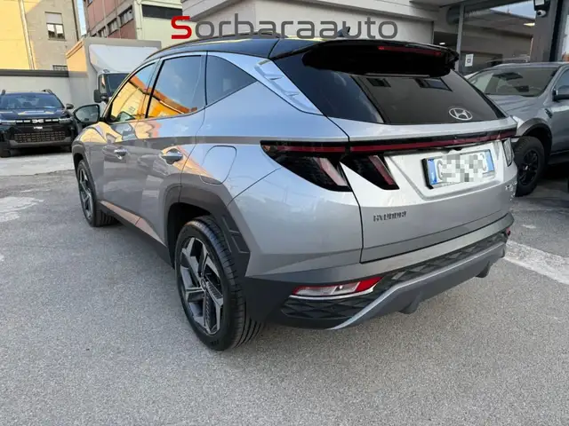 Hyundai Tucson view 3