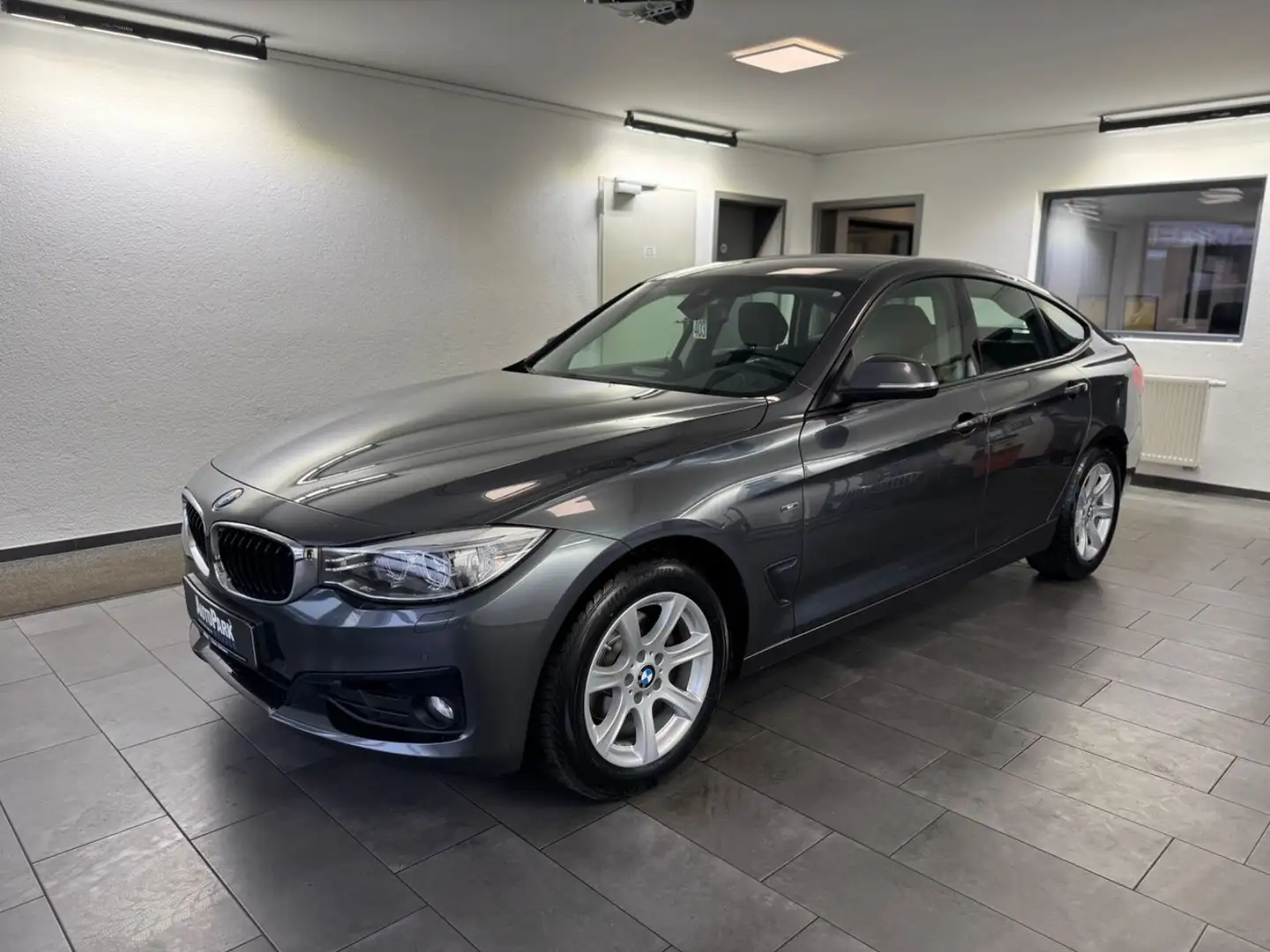 BMW 320 d xDrive Gran Turismo *Harman-Kardon*Spur* Grau - 2