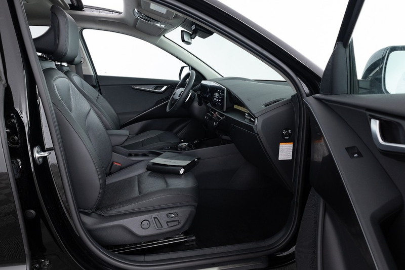 Kia e-Niro EV ExecutiveLine 64.8 kWh | SCHUIFDAK | LEDER | Fu — photo 9