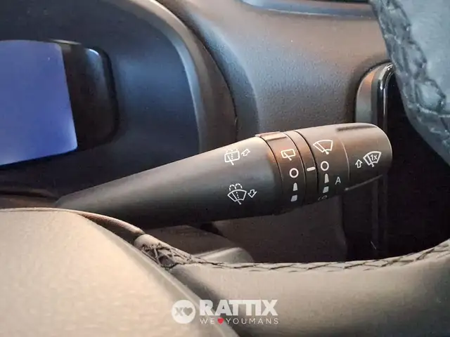 Jeep Renegade view 12