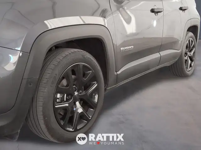 Jeep Renegade view 4