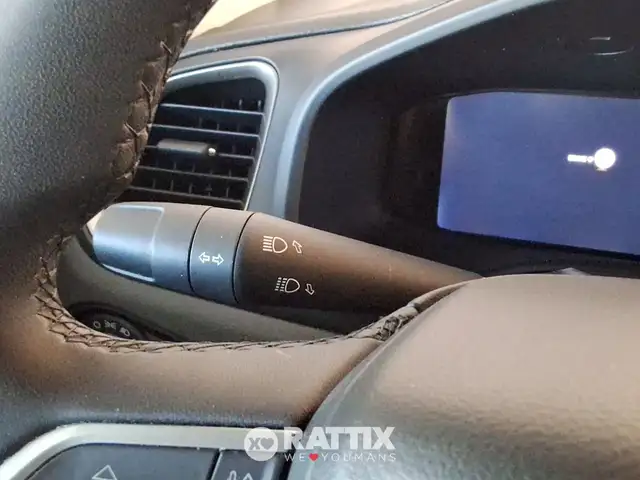 Jeep Renegade view 11
