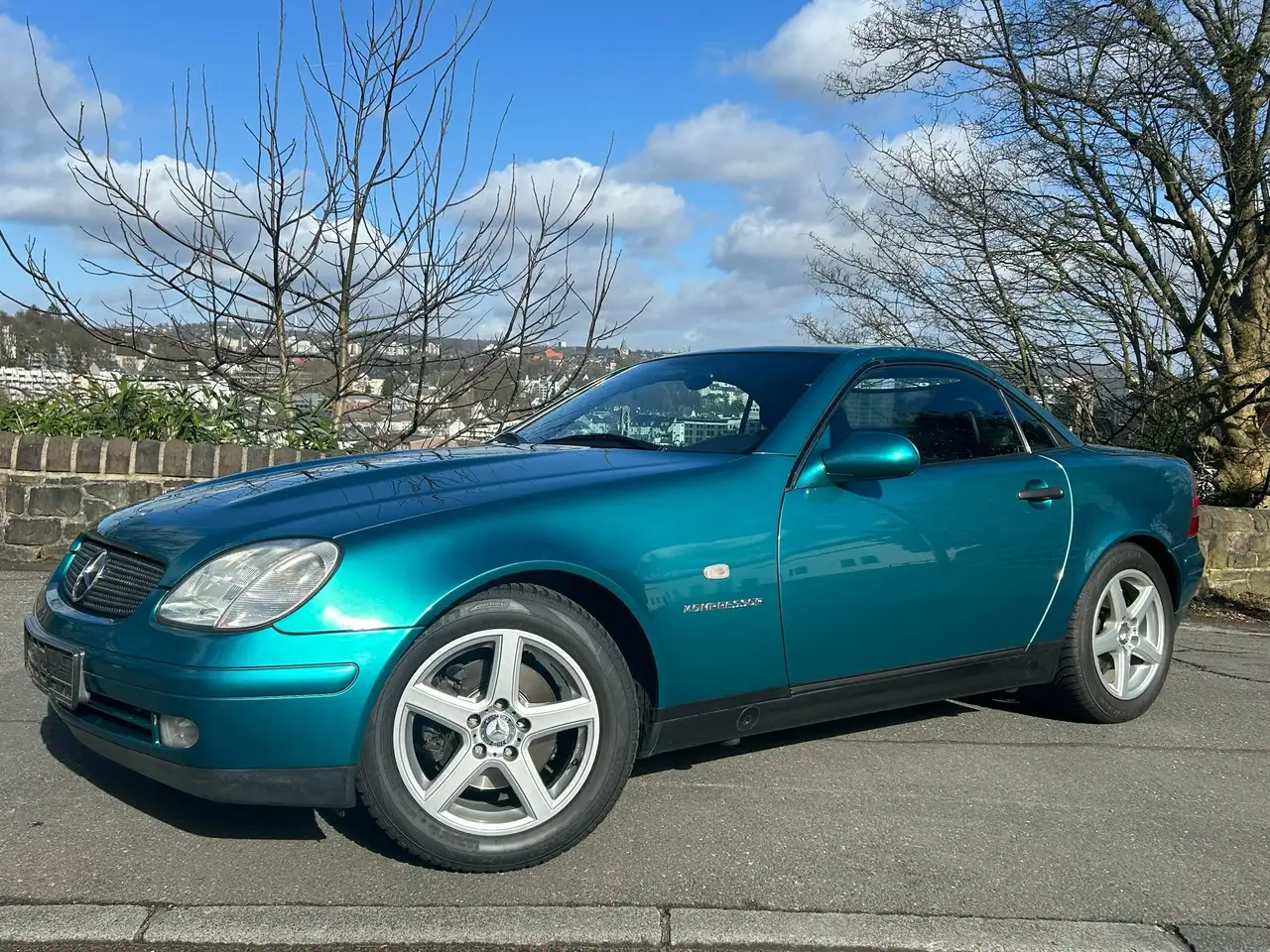 Mercedes-Benz SLK 230