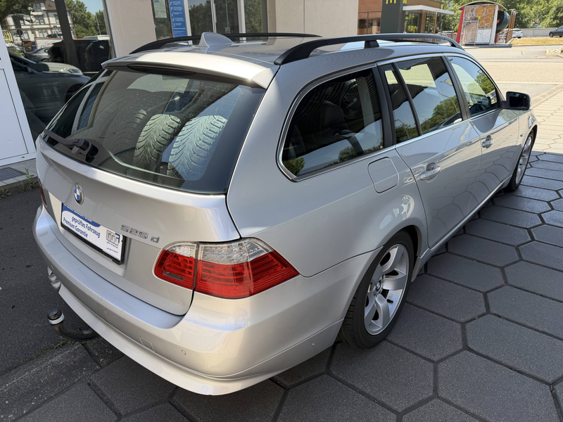 BMW 525 525d Standheizung Night Vision Panorama Leder AHK — photo 8