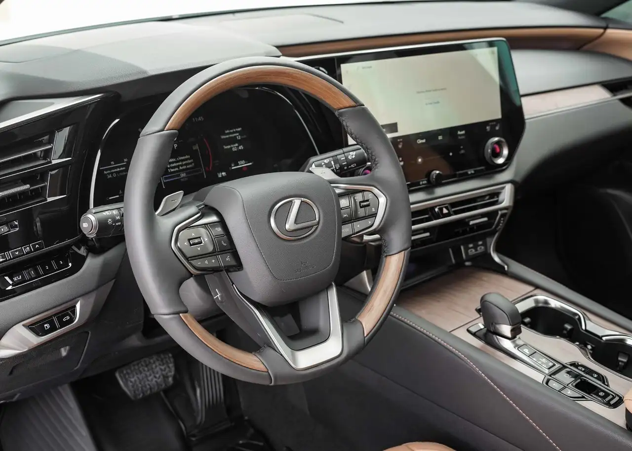 Lexus RX снимка Lexus RX