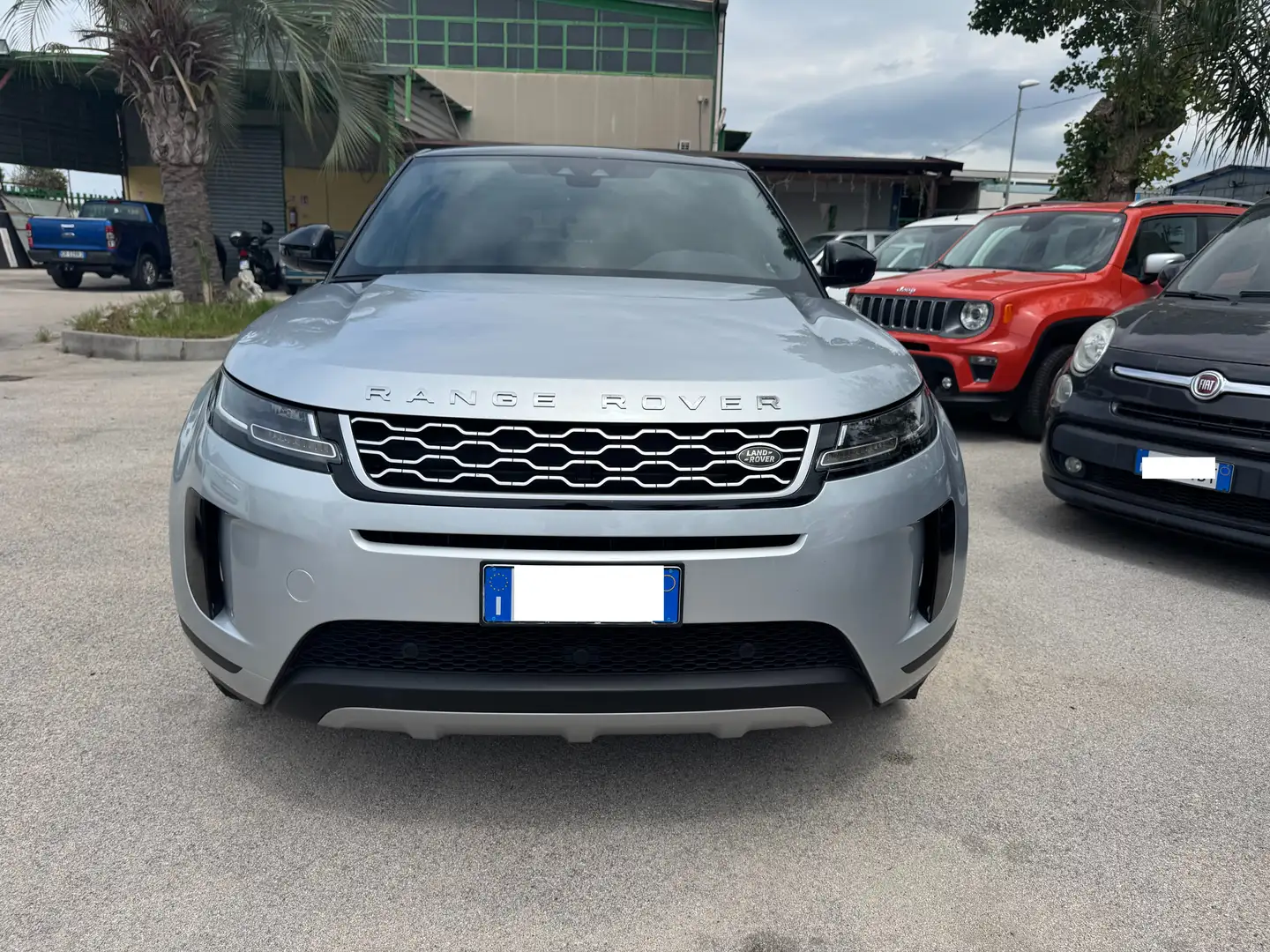 Land Rover Range Rover Evoque Range Rover Evoque 2.0d i4 mhev awd 150cv autom Plateado - 2