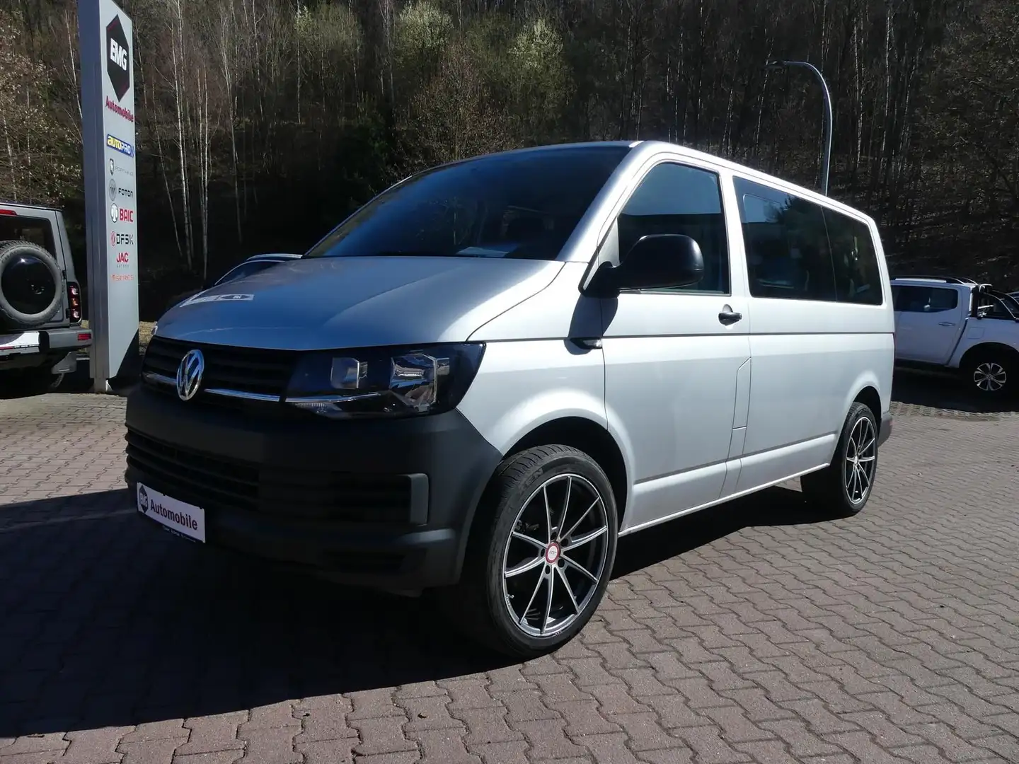 Volkswagen T6 Transporter T6 TDI*2.0*AHK*Klima*Bluetooth*Scheckheft*PDC Silber - 1