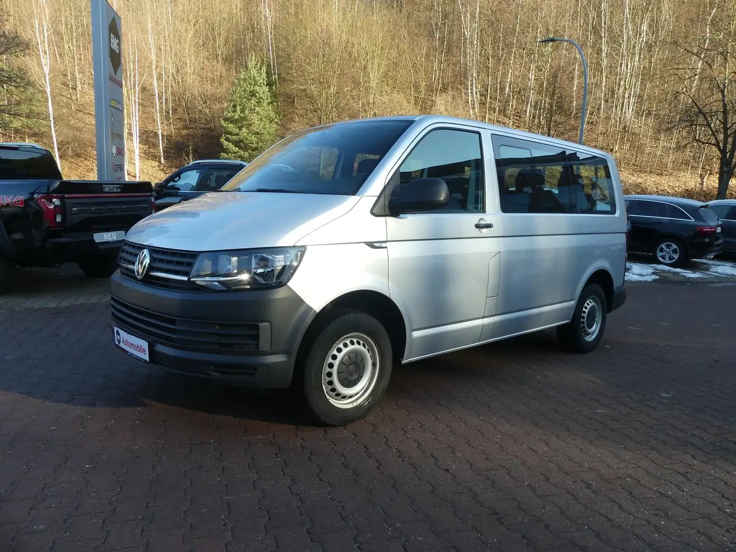 Volkswagen T6 Transporter T6 TDI*2.0*AHK*Klima*Bluetooth*Scheckheft*PDC Silber - 1