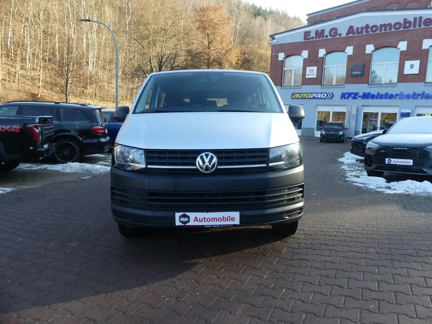 Volkswagen T6 Transporter T6 TDI*2.0*AHK*Klima*Bluetooth*Scheckheft*PDC Silber - 2