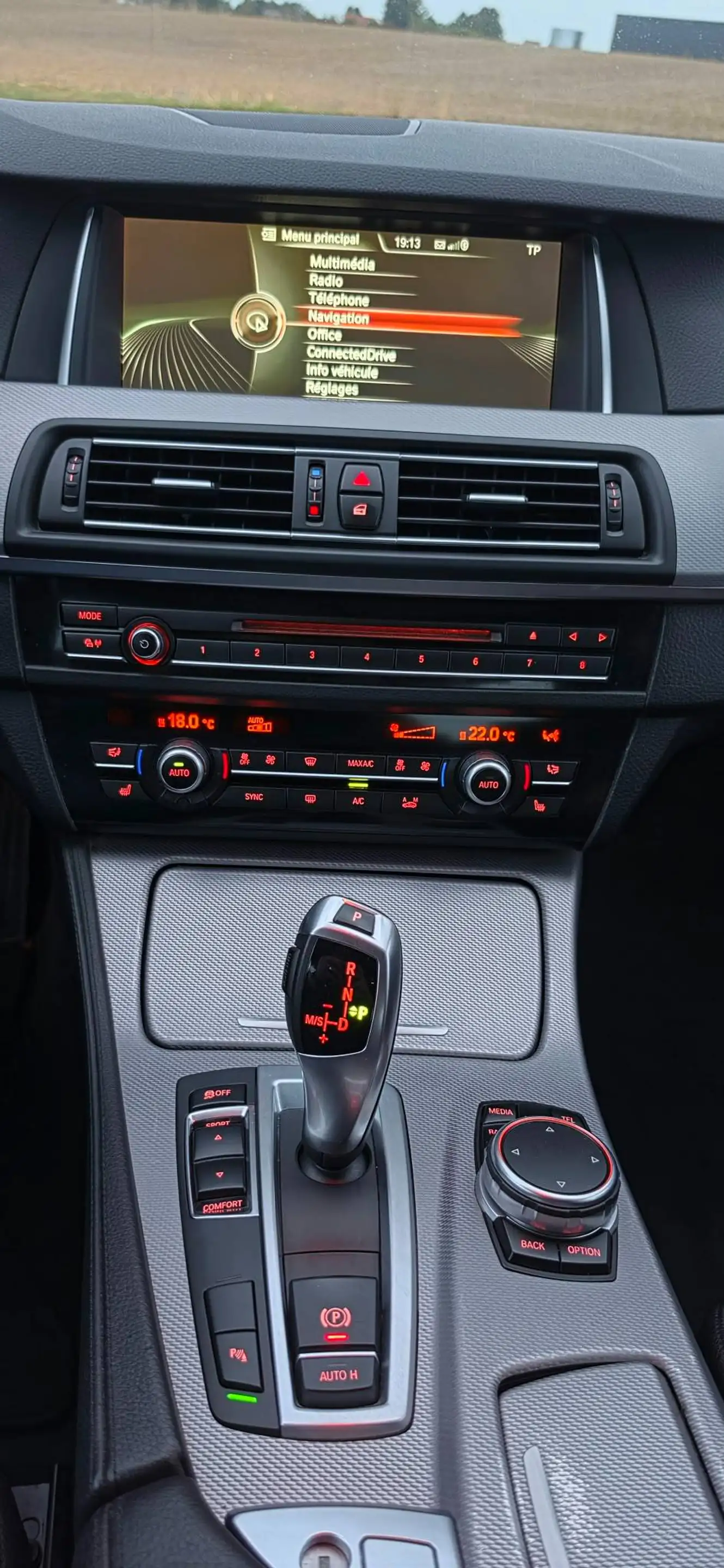BMW 520 520 dA — photo 11