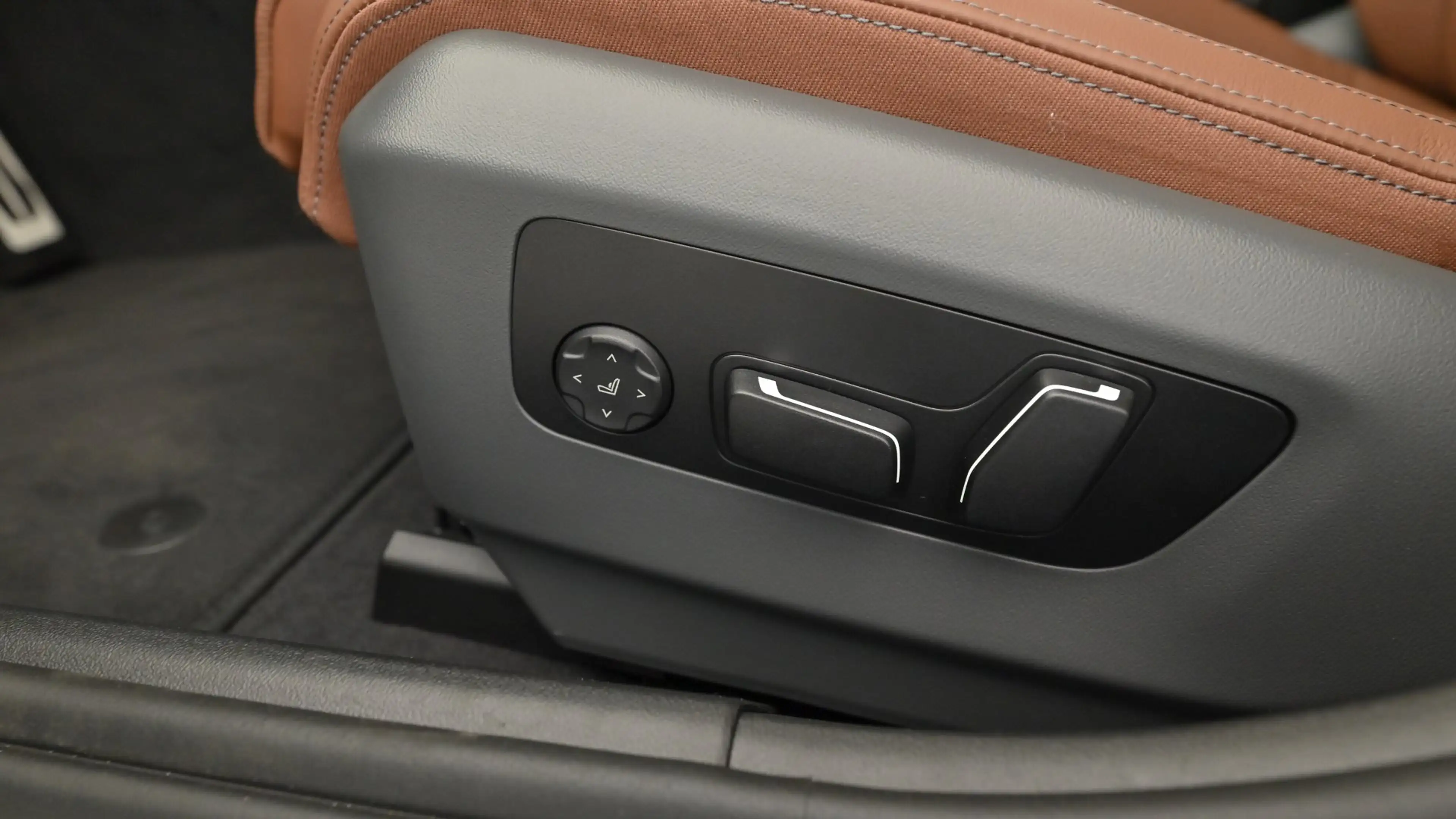 BMW 520 d xDrive M-Sportpaket — photo 11