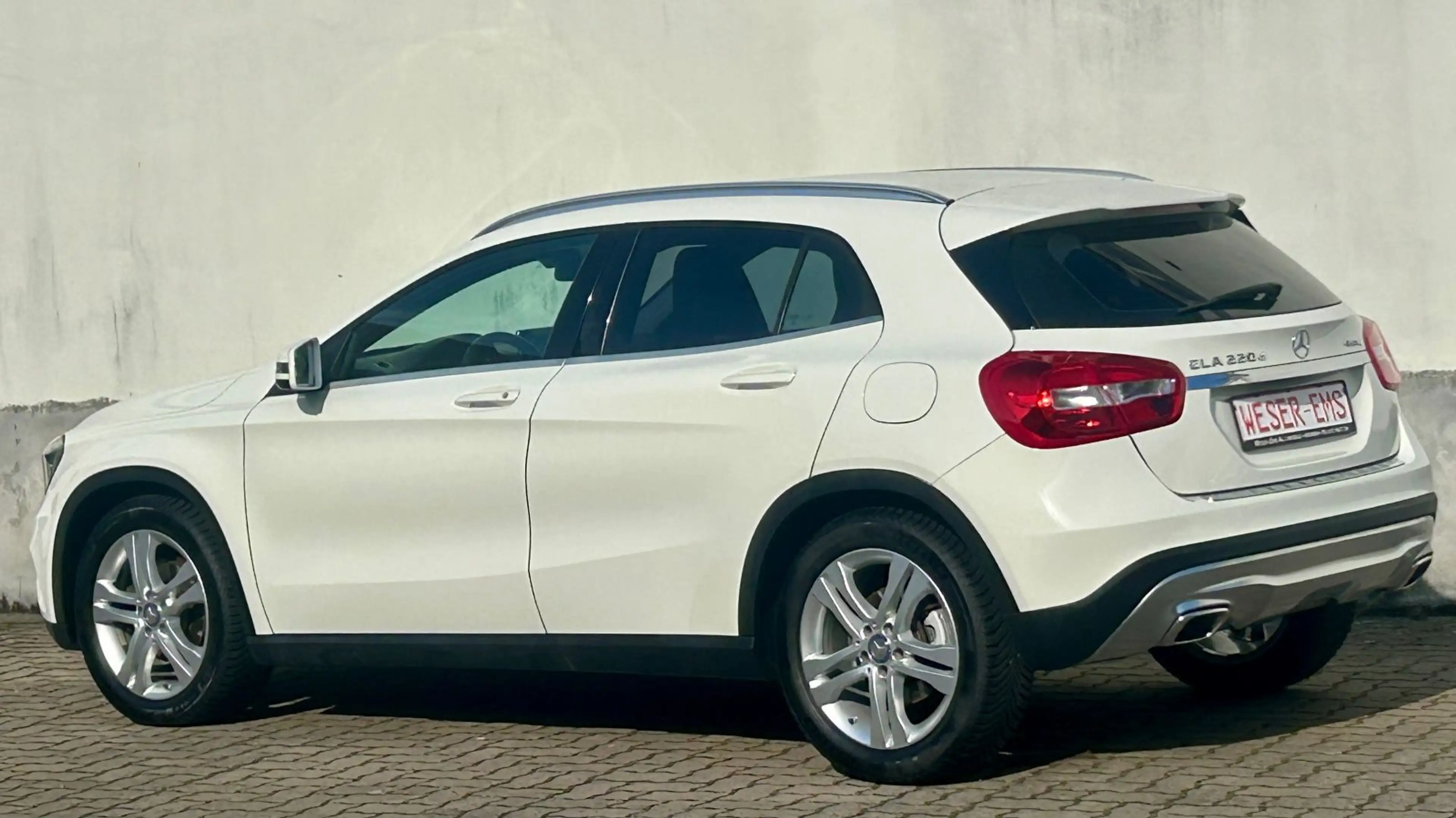 Mercedes-Benz GLA 220 d 4Matic Automatic GPS Klima SHZ ALU — photo 8