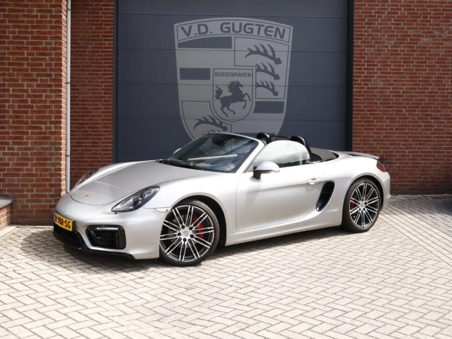 Porsche Boxster GTS 3.4 PDK Silver - 1