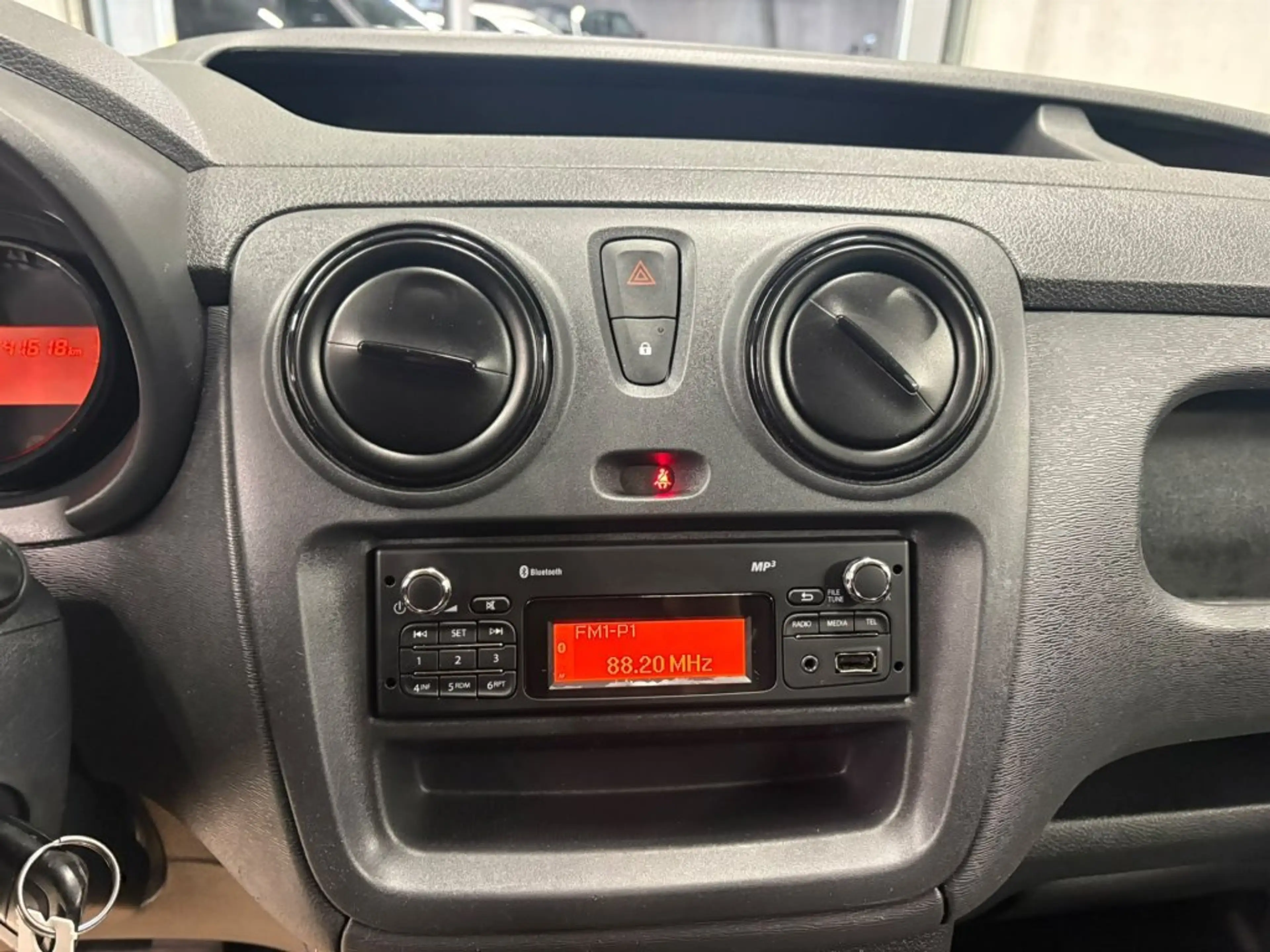 Dacia Dokker VAN Dokker Van TCe 100 PF S&S — photo 9