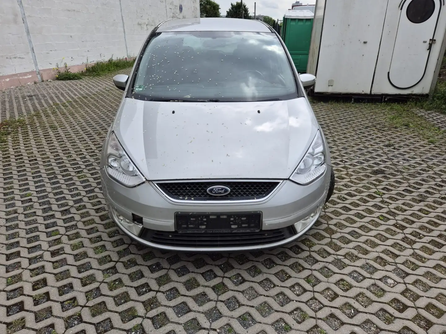 Ford Galaxy 2.0 TDCi DPF Aut. Ghia - 2