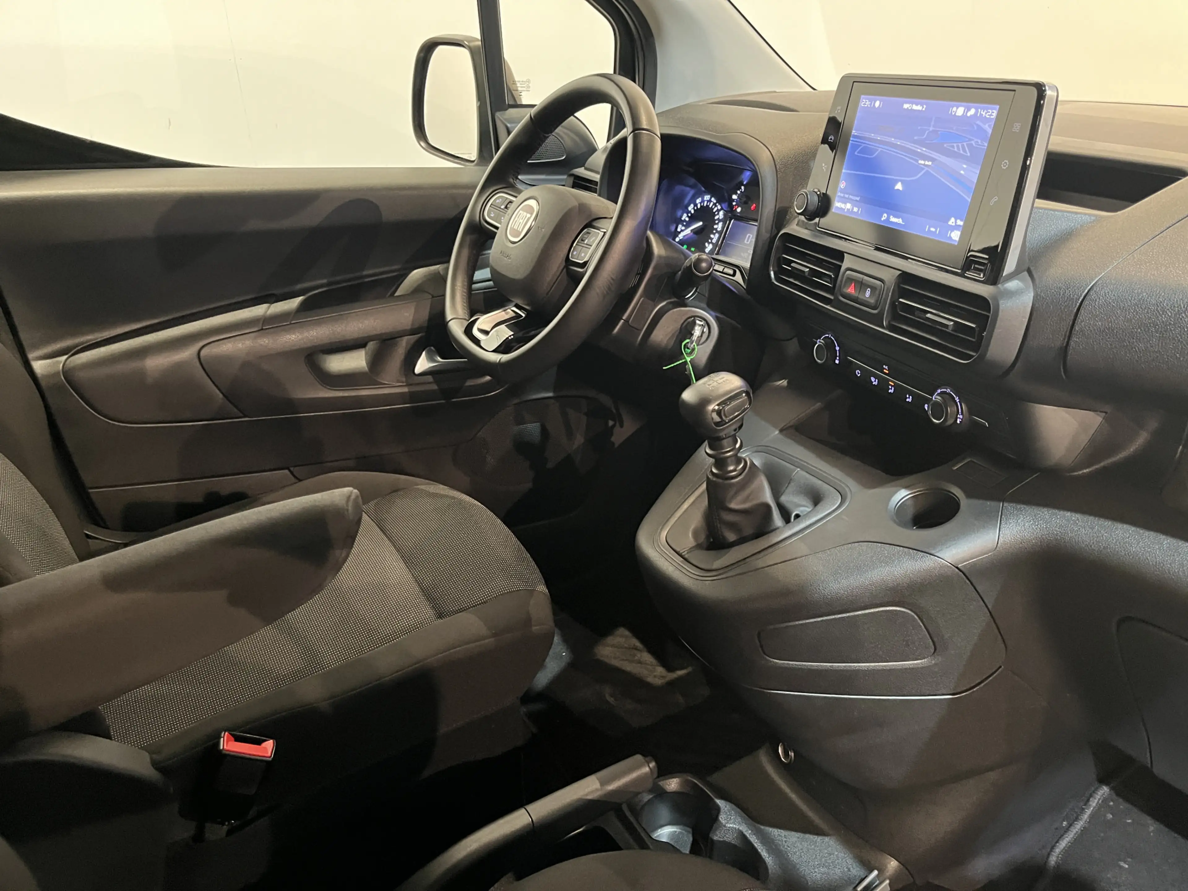 Fiat Doblo 1.5 BlueHDi 100 PK L1 / Euro 6 / Airco / CarPlay / — photo 3