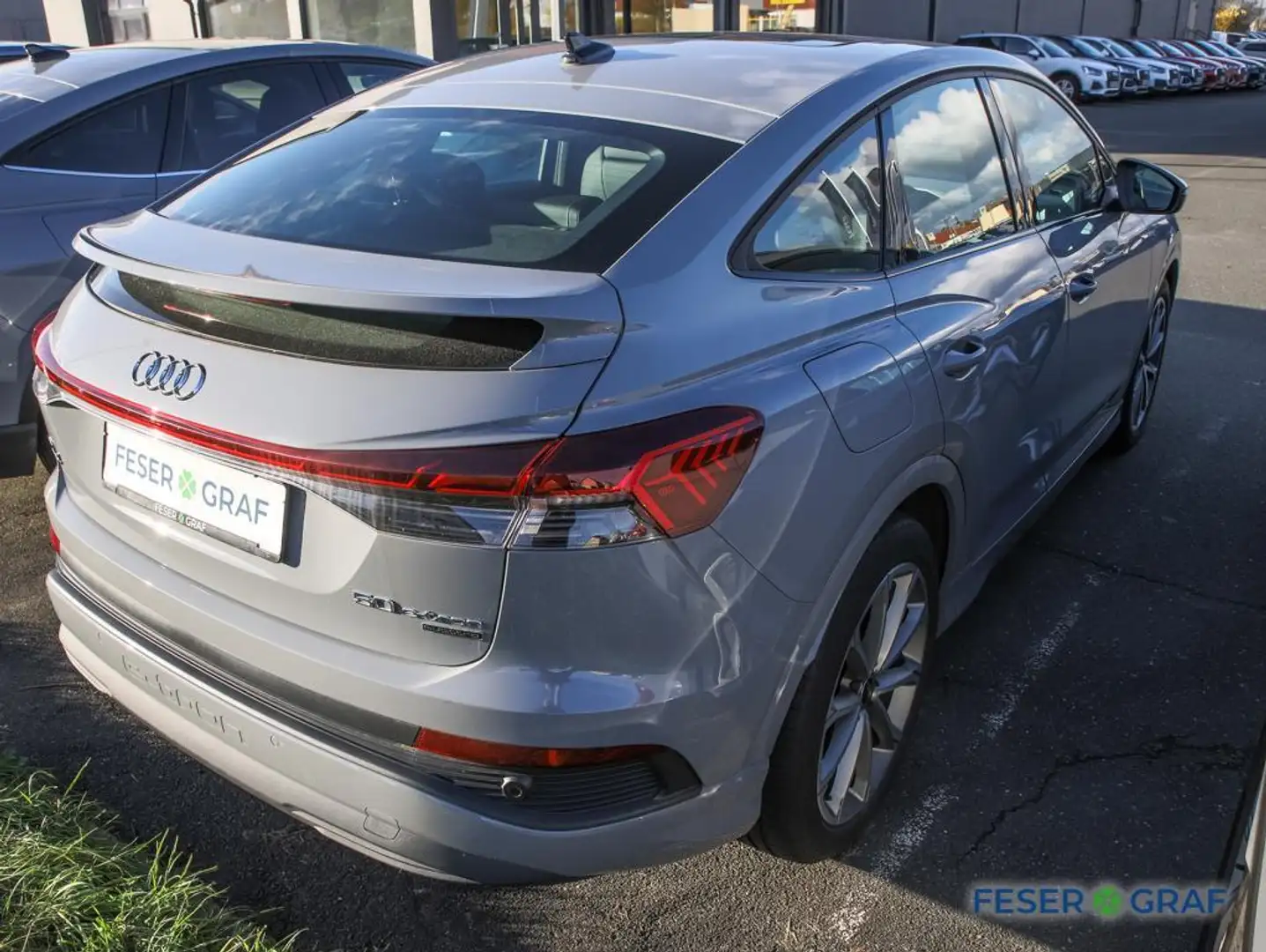 Audi Q4 e-tron Sportback 50 e-tron qu. S Line Int Leder,Navi,Pano Grau - 2